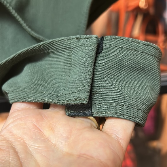 Misguided Olive Green Sleeveless Body Suit NWT US 8 - Picture 4 of 5